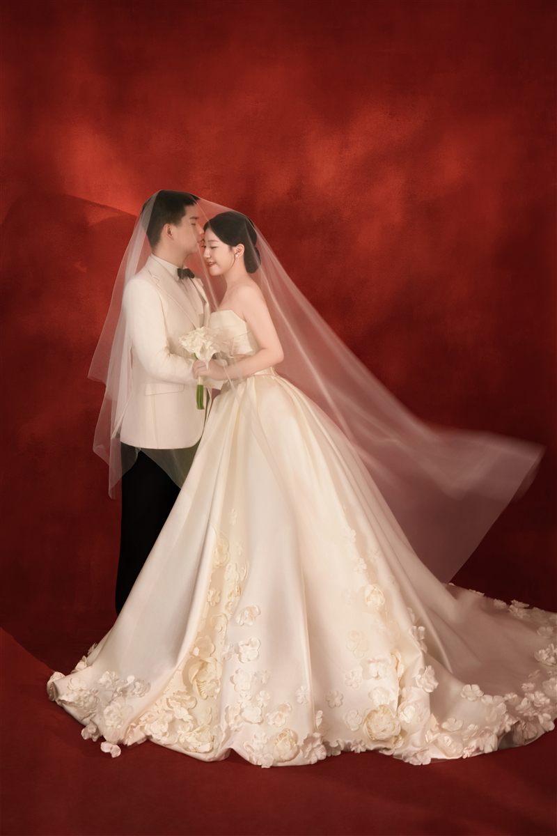 步入婚姻
